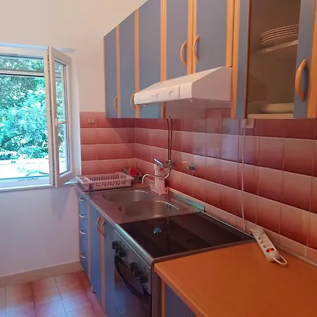 Zia Apartment