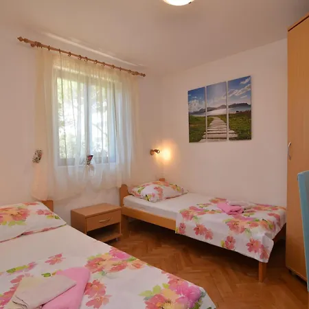 Zia Apartment